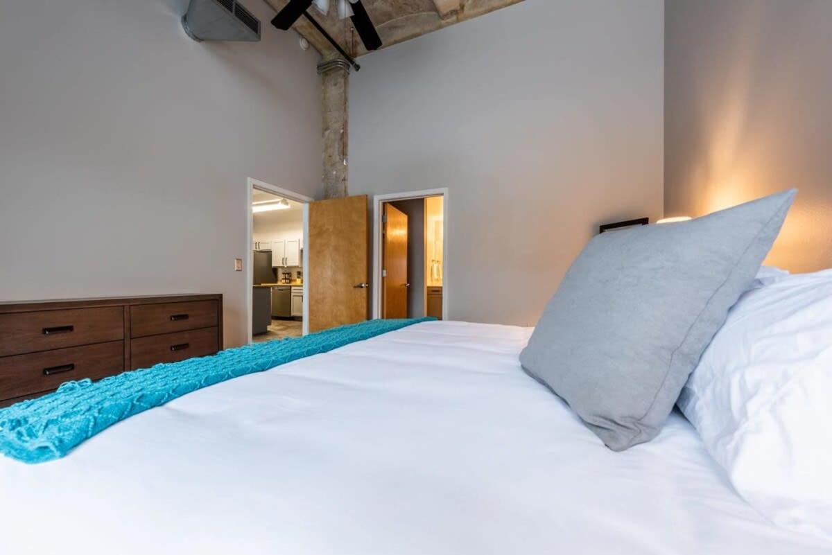 3Br Luxury Historic Loft With Gym By Envitae Kansas City Extérieur photo