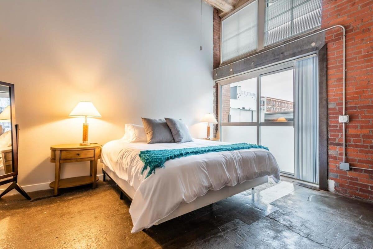 3Br Luxury Historic Loft With Gym By Envitae Kansas City Extérieur photo
